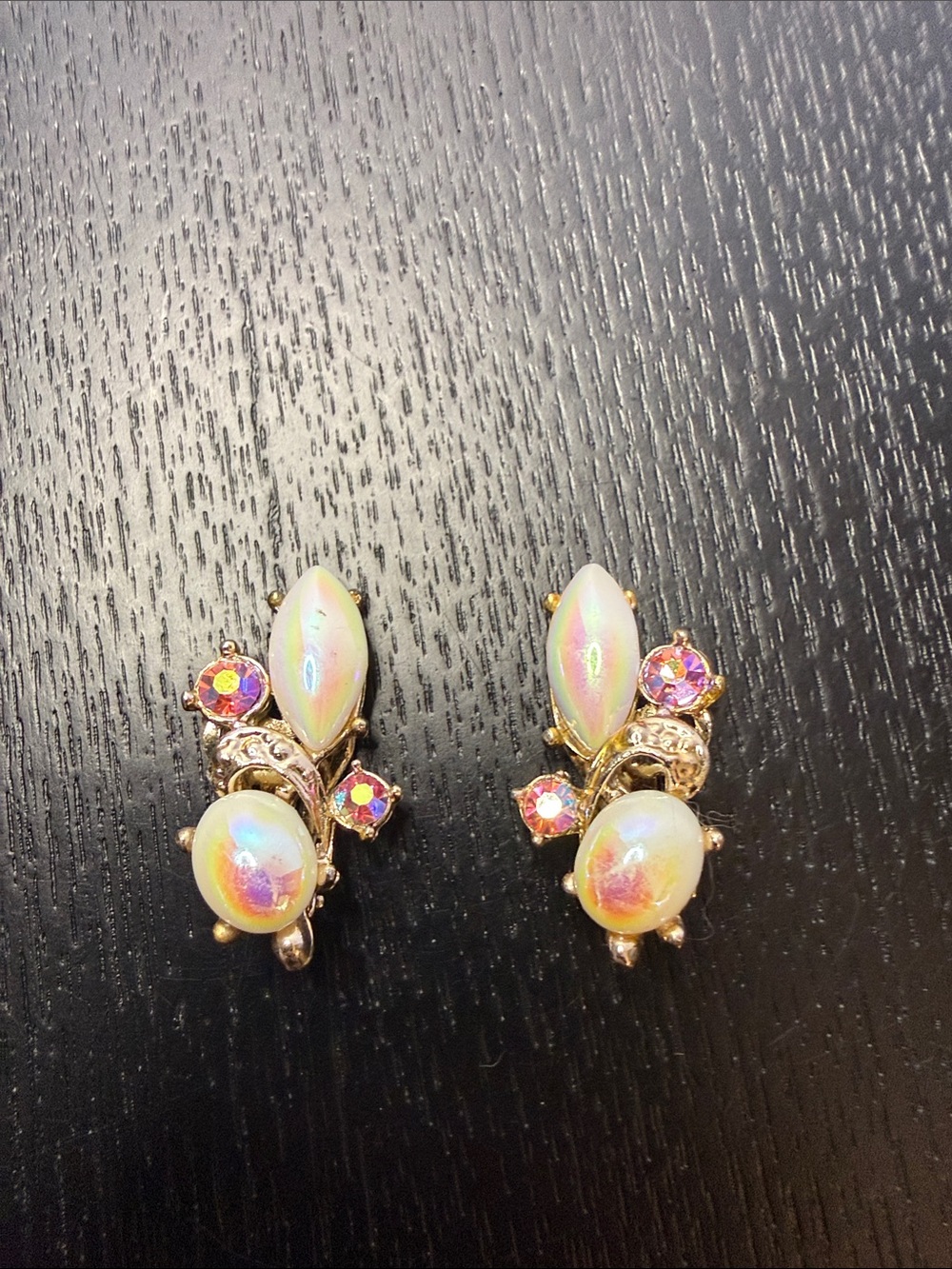 Vintage 1950s AB Opaline Glass Clip-On Earrings - Picture 2 of 5